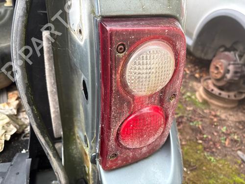 Farolim direito Farolim direito LAND ROVER FREELANDER I (L314) 2.0 Td4 4x4 (109 hp) 39728496 39728496
