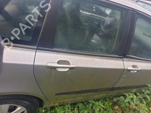 Used Right rear door Right rear door FIAT STILO (192_) 1.6 16V (192_XB1A) (103 hp) 34500096 34500096