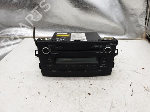 Used Radio TOYOTA AURIS (_E15_) 1.4 D-4D (NDE150_, NDE150R) (90 hp) 22878619