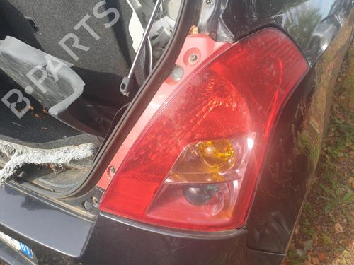 Højre baglygte SUZUKI SWIFT III (MZ, EZ) 1.3 DDiS (RS413D) | BP28302177C35 