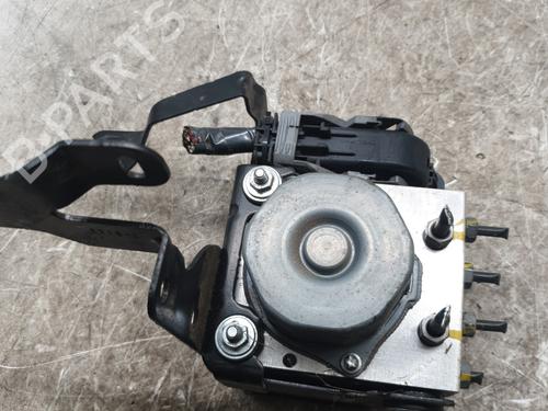 ABS Bremseaggregat RENAULT CLIO IV Grandtour (KH_) 1.5 dCi 90 (KHN3, KHN4) (90 hp) 32336555