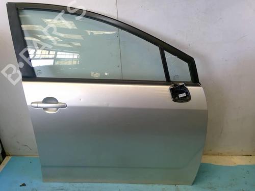 Used Right front door TOYOTA COROLLA Verso (ZER_, ZZE12_, R1_) 2.2 D-4D (AUR10_, AUR10R) (136 hp) 22875919