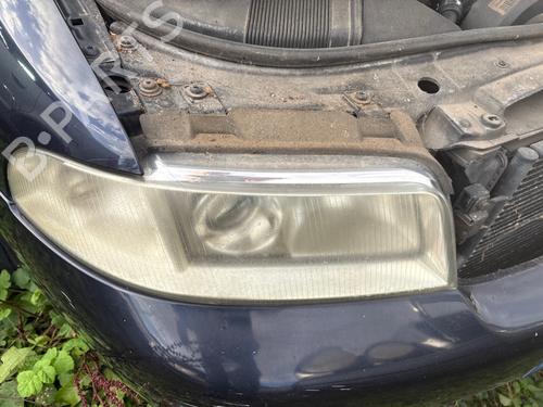 Used Right headlight Right headlight AUDI A4 B5 (8D2) 1.9 TDI (116 hp) 40506065 40506065