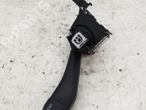 Used Steering column stalk SEAT LEON (1P1) 1.9 TDI (105 hp) 22874660