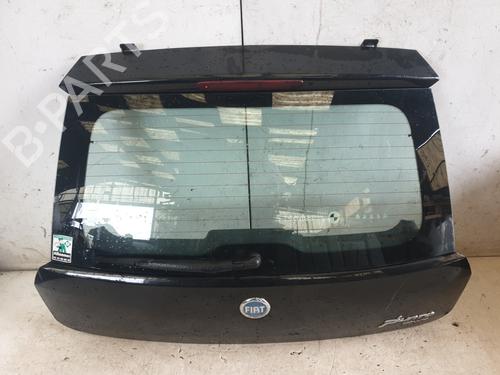 tailgate-fiat-grande-punto-199_-13-d-multijet-0000051938460-2005-22866097 main image