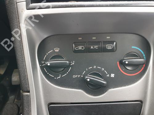 Used Climate control Climate control PEUGEOT 307 (3A/C) 2.0 HDi 110 (107 hp) 33730452 33730452