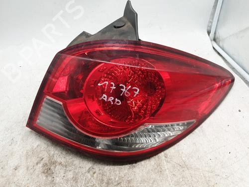 Used Right taillight CHEVROLET CRUZE Hatchback (J305) 1.6 (124 hp) 30575909