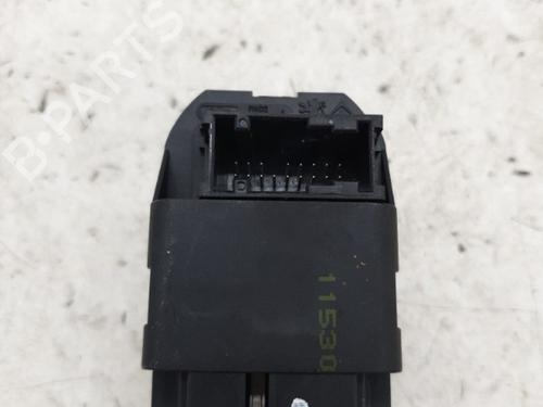 Used Mirror switch Mirror switch PEUGEOT 206 Hatchback (2A/C) 1.4 i (75 hp) 24422973 24422973