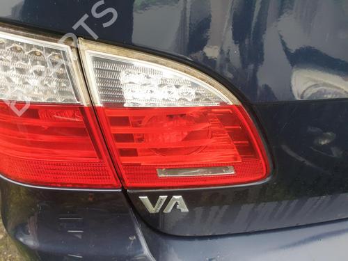 Feu de coffre gauche BMW 5 Touring (E61) 520 d (150 hp) 31979463