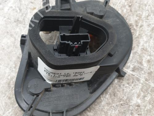 Used Lamp holder Lamp holder PEUGEOT 208 I (CA_, CC_) 1.6 VTi (120 hp) 33180386 33180386