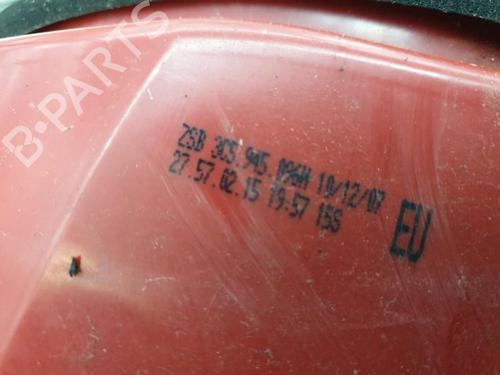 Right taillight VW PASSAT B6 (3C2) 1.9 TDI | BP22870584C35 