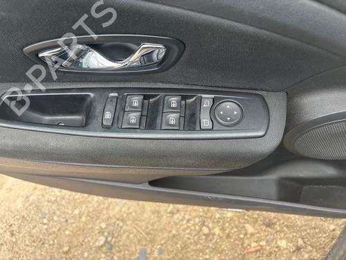 Used Left front window switch Left front window switch 39012977 39012977