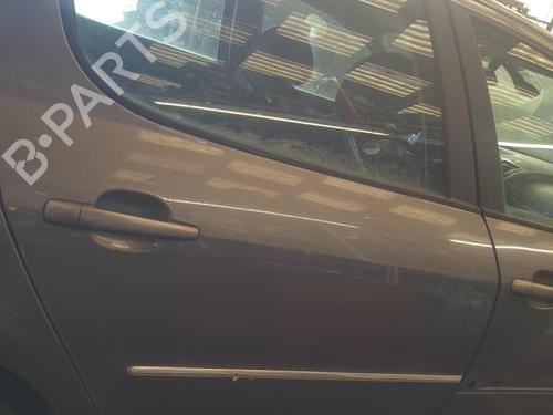 Used Right rear door Right rear door PEUGEOT 407 (6D_) 1.6 HDi 110 (6D9HZC, 6D9HYC) (109 hp) 33837201 33837201