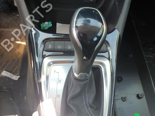 Levier de vitesses OPEL CROSSLAND X / CROSSLAND (P17, P2QO) 1.2 (75) (131 hp) 27992185