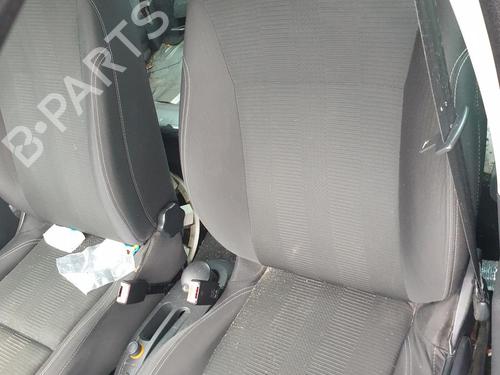 Stol venstre foran RENAULT CLIO III (BR0/1, CR0/1) 1.5 dCi (C/BR0G, C/BR1G) (68 hp) 32349122