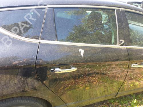 Used Right rear door Right rear door 37176858 37176858