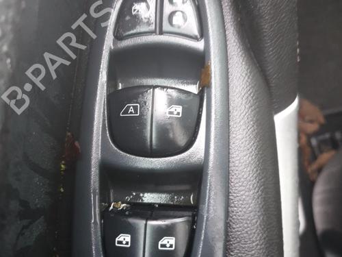 left-front-window-switch-renault-kadjar-ha_-hl_-2015-31378967 main image