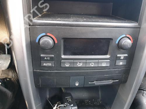 Used Climate control Climate control 37453103 37453103