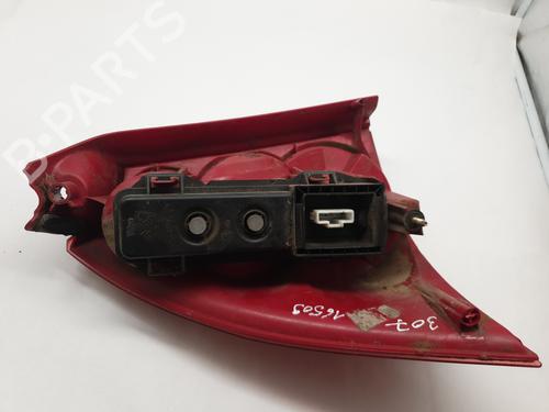 Højre baglygte PEUGEOT 307 Break (3E) 2.0 HDI 110 | BP26232044C35 