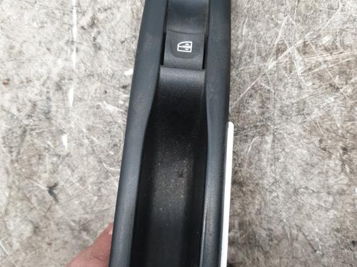 BP29961335I29 main image