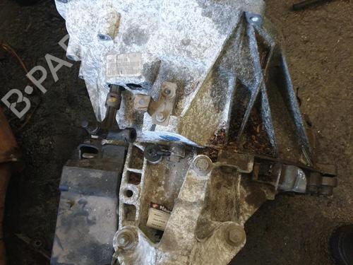 Boîte de vitesses FORD FOCUS II (DA_, HCP, DP) 1.6 Ti (115 hp) 31920006
