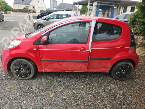 Brugte CITROËN C1 (PM_, PN_) 1.0 (68 hp) 4240519