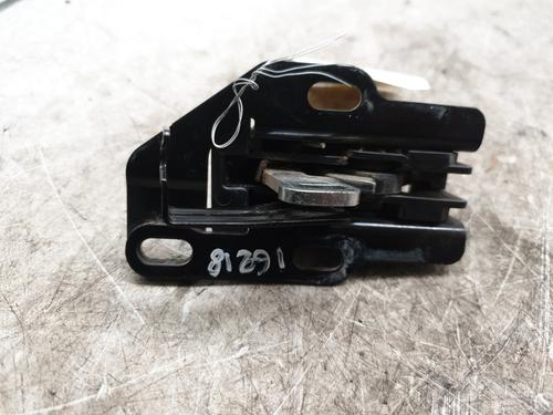 Used Tailgate lock CITROËN BERLINGO Box Body/MPV (B9) 1.6 HDi 75 (75 hp) 30704999