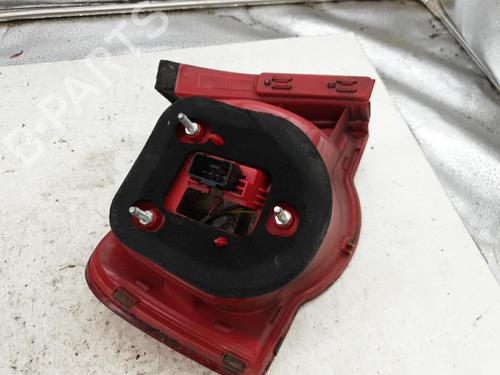 Right taillight FORD MONDEO III Turnier (BWY) 2.0 16V TDDi / TDCi | BP22867676C35