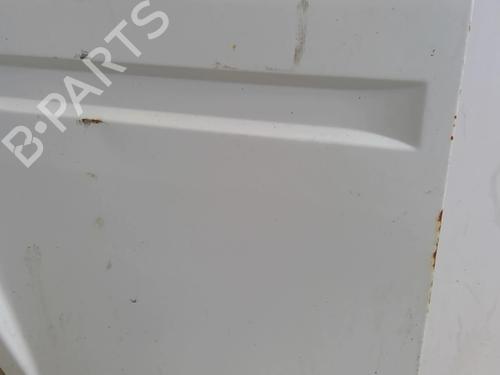 Used Left front door Left front door 22869172 22869172