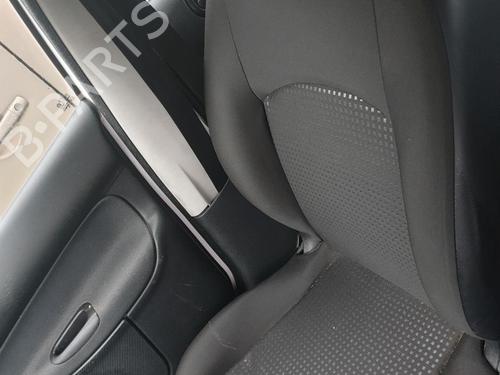 Right front seat PEUGEOT 206+ (2L_, 2M_) 1.4 HDi eco 70 | BP32262390C16