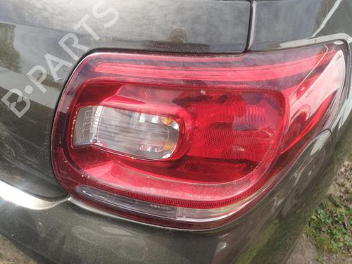 Used Right taillight Right taillight CITROËN DS3 (SA_) 1.6 HDi 90 (92 hp) 33890143 33890143