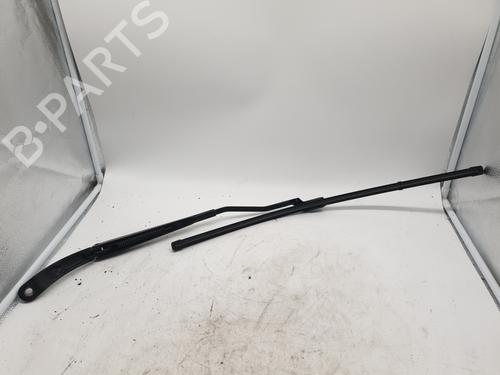 Used Front windshield wiper arm CITROËN DS4 (NX_) 1.6 VTi 120 (120 hp) 22883015
