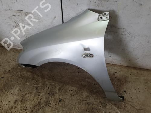 Used Left front fenders TOYOTA COROLLA (_E12_) 2.0 D-4D (CDE120_, CDE120R) (90 hp) 31940114
