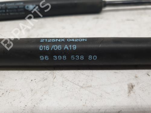 Used Tailgate lift support Tailgate lift support CITROËN C3 I (FC_, FN_) 1.4 HDi (68 hp) 22877550 22877550