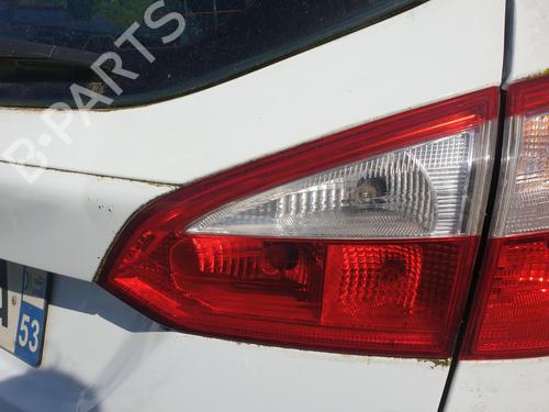 right-tailgate-light-ford-focus-iii-turnier-2010-2011-2012-2013-2014-2015-2016-2017-2018-2019-2020-26738477 main image