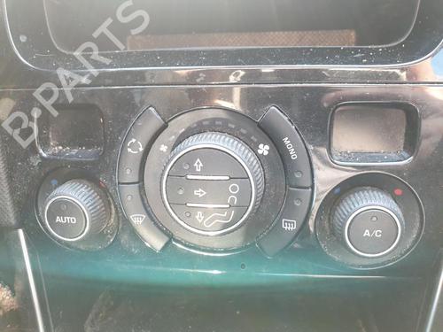 Used Climate control Climate control 37658342 37658342