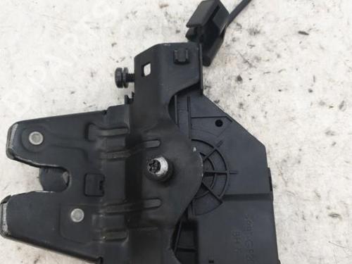 Bakluke lås BMW 5 (E60) 530 d | BP24422830C101 