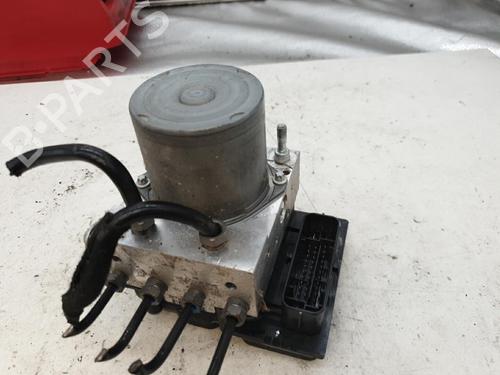 Used ABS pump PEUGEOT 308 I (4A_, 4C_) 1.4 16V (98 hp) 22881282
