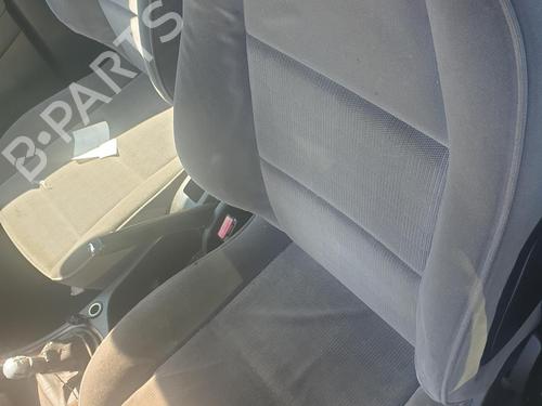 Used Left front seat PEUGEOT 307 (3A/C) 1.4 HDi (68 hp) 29142747