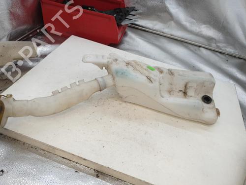 Windscreen washer tank RENAULT CLIO III (BR0/1, CR0/1) 1.2 16V (BR02, BR0J, BR11, CR02, CR0J, CR11) | BP22875599C113 