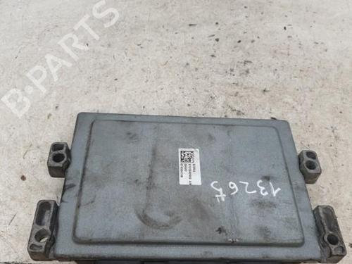 Used Control unit Control unit RENAULT TWINGO II (CN0_) 1.2 16V (CN0K, CN0V, CN0A) (76 hp) 22867576 22867576