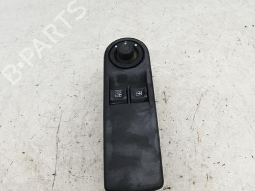 Used Left front window switch Left front window switch RENAULT CLIO IV (BH_) 1.5 dCi 75 (75 hp) 22884763 22884763