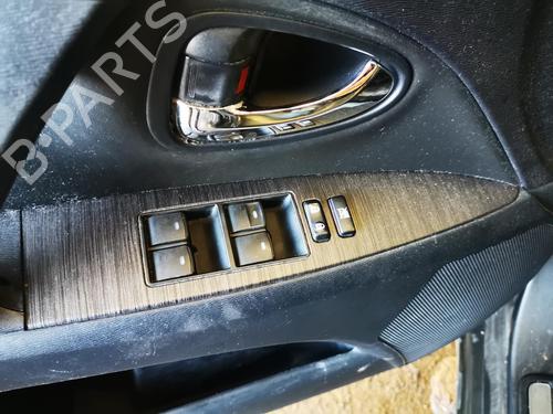 Used Left front window switch TOYOTA AVENSIS Estate (_T27_) 2.0 D-4D (ADT270_, ADT270R) (126 hp) 22878789
