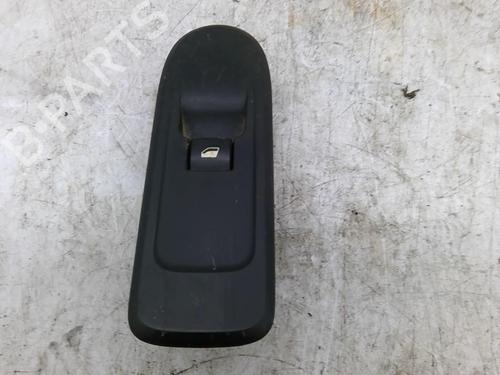 Used Right front window switch Right front window switch 22882412 22882412
