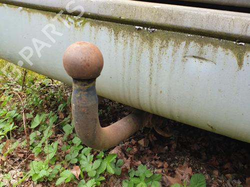 Used Tow ball/Mechanism RENAULT LAGUNA II Grandtour (KG0/1_) 1.9 dCi (KG0G) (120 hp) 25124611