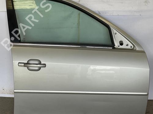 Used Right front door FORD MONDEO III (B5Y) 2.0 TDCi (130 hp) 22886767