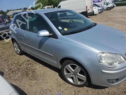 Brugte VW POLO IV (9N_, 9A_) 1.4 TDI (70 hp) 4403791