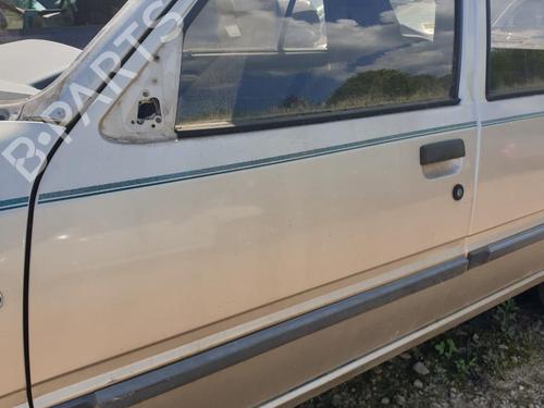 Used Left front door PEUGEOT 309 II (3C, 3A) 1.4 (75 hp) 25602586