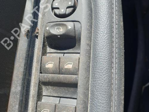 Used Left front window switch Left front window switch PEUGEOT 3008 I MPV (0U_) 2.0 HDi 150 / BlueHDi 150 (150 hp) 27213135 27213135