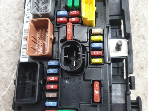 Zekeringkast PEUGEOT 207 (WA_, WC_) 1.4 HDi (68 hp) 31344393